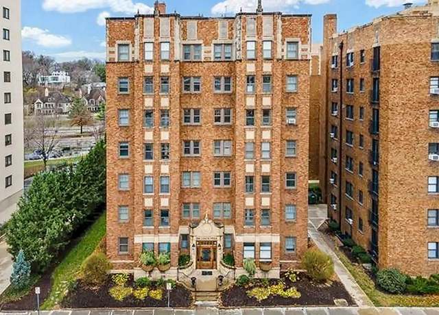 Property at 807 W 48 Street Unit #501 St #501, Kansas City, MO 64112, 2 beds, 1 bath