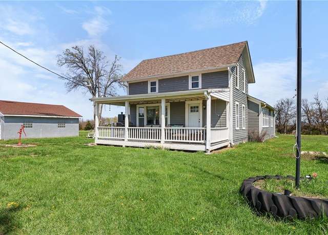 Property at 31610 W 363rd St, Osawatomie, KS 66064, 4 beds, 1.5 baths