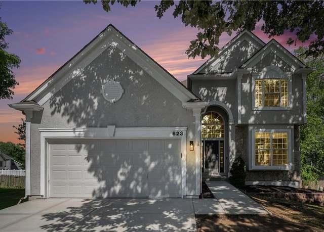 Property at 623 NE 93rd Ct, Kansas City, MO 64155, 4 beds, 3.5 baths