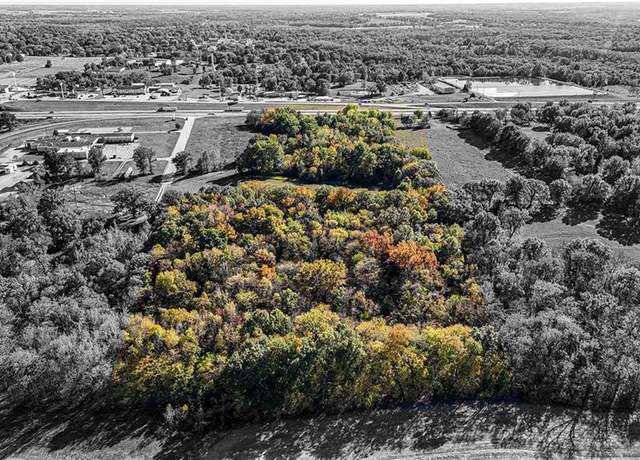 Property at 109 Hospital Dr, Sweet Springs, MO 65351