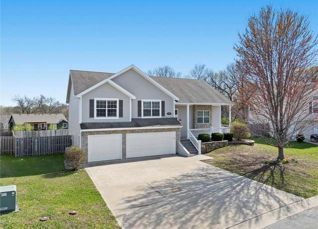 Property at 4105 Cades Cv, Leavenworth, KS 66048, 4 beds, 3 baths