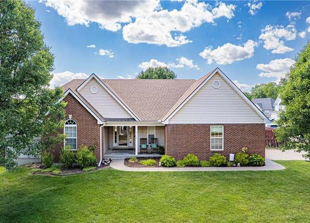 Property at 3112 N 34th Ter, St Joseph, MO 64506, 4 beds, 3 baths