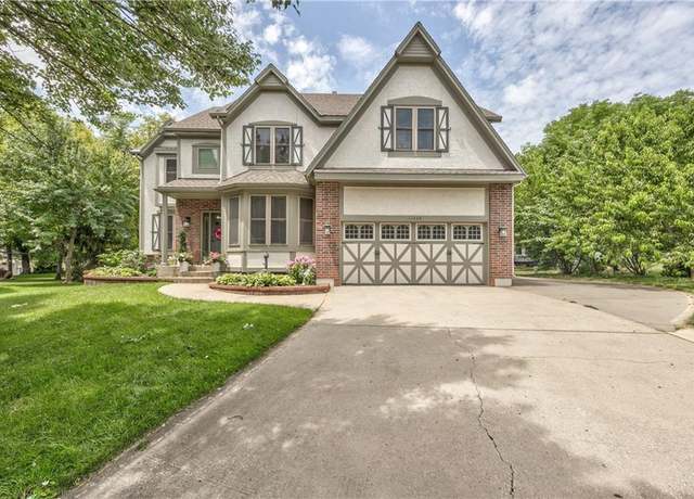 Property at 11508 Hauser St, Overland Park, KS 66210, 4 beds, 3 baths