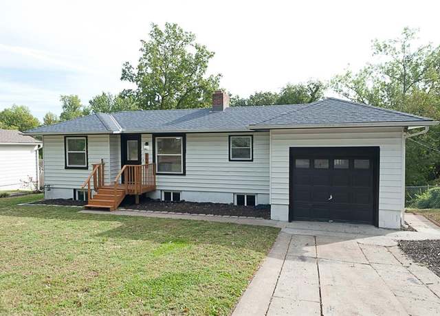 Property at 3647 N Grand Ave, Kansas City, MO 64116, 4 beds, 2 baths