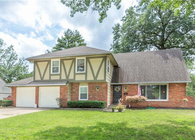 Property at 12408 Monroe Ave, Grandview, MO 64030, 4 beds, 2.5 baths
