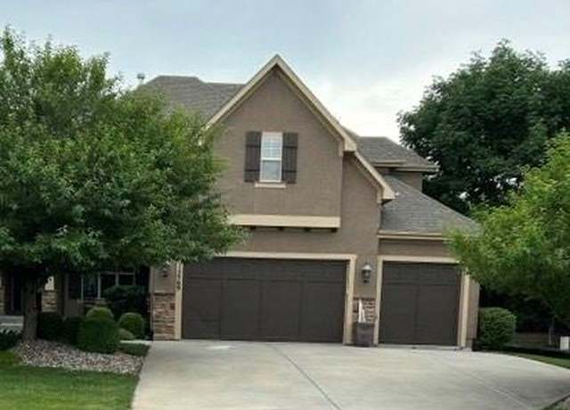 Property at 9510 W 151st Ter, Overland Park, KS 66221, 6 beds, 6.5 baths