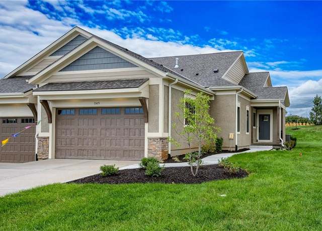 Property at 11425 S Waterford Dr, Olathe, KS 66061, 3 beds, 3 baths