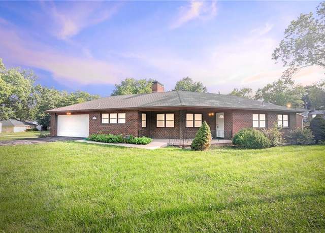 Property at 611 N Washington Blvd, Kansas City, KS 66102, 3 beds, 2 baths