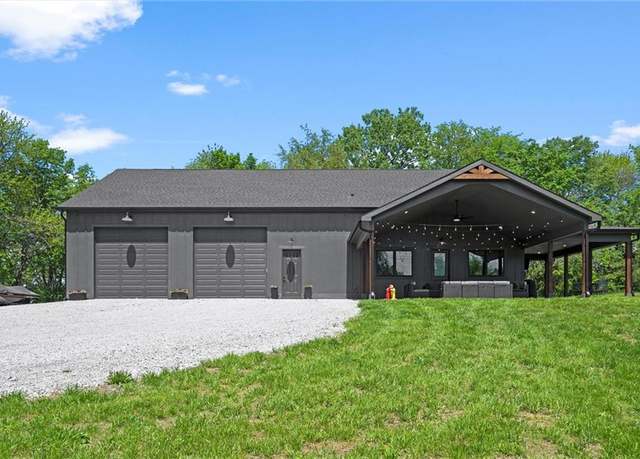 Property at 32804 E Perry Rd, Grain Valley, MO 64029, 3 beds, 2 baths