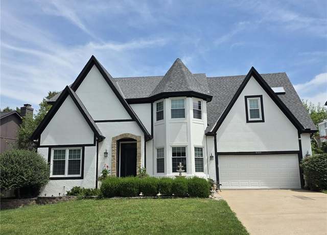 Property at 8503 W 153rd St, Overland Park, KS 66223, 4 beds, 4 baths