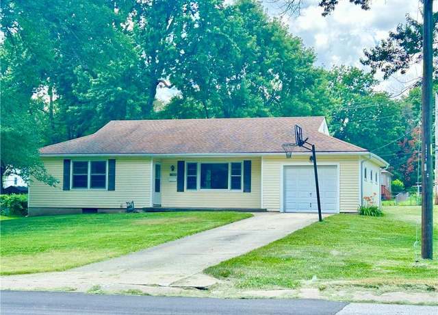 Property at 13006 Byars Rd, Grandview, MO 64030, 2 beds, 1 bath