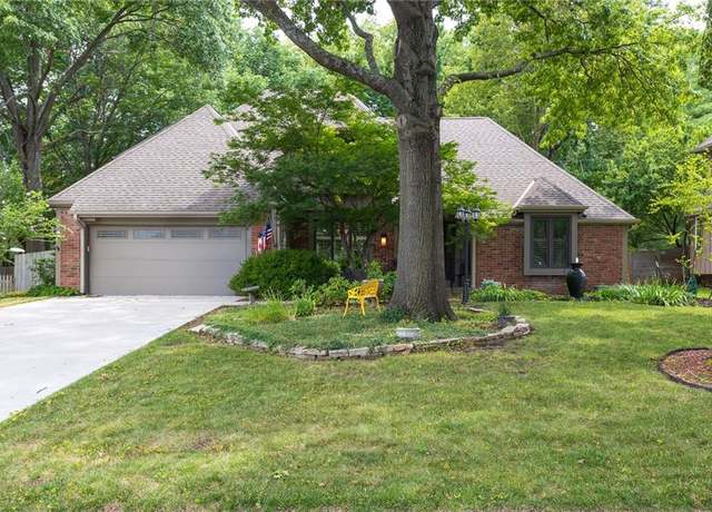 Property at 10201 W 121st St, Overland Park, KS 66213, 4 beds, 4 baths