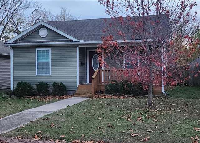 Property at 213 W Kansas St, Pittsburg, KS 66762, 2 beds, 2 baths