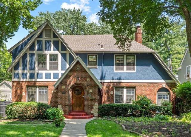 Property at 6215 Mcgee St, Kansas City, MO 64113, 3 beds, 3.5 baths