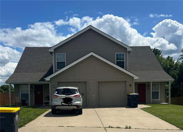 Property at 8917 NE 73rd Ct, Kansas City, MO 64158, 6 beds