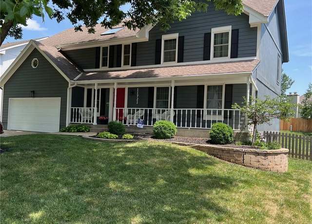 Property at 11721 Craig St, Overland Park, KS 66210, 4 beds, 2.5 baths