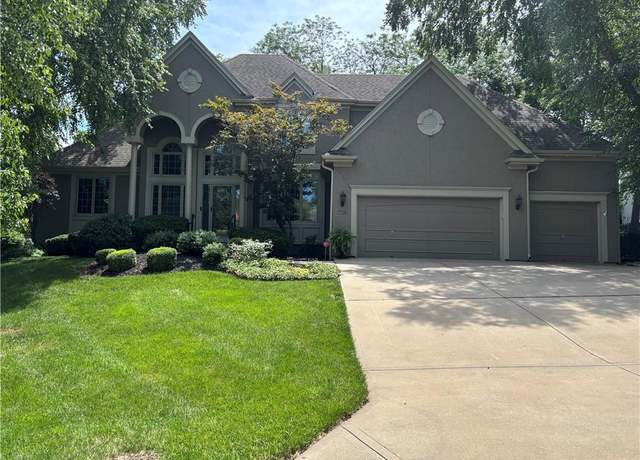 Property at 11219 W 140th Ter, Overland Park, KS 66221, 4 beds, 3.5 baths