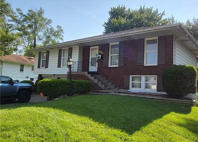 Property at 11624 Sycamore Dr, Kansas City, MO 64134, 3 beds, 2.5 baths