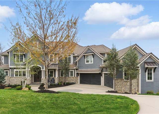 Property at 16401 W Loch Lloyd Pkwy, Loch Lloyd, MO 64012, 6 beds, 6.5 baths