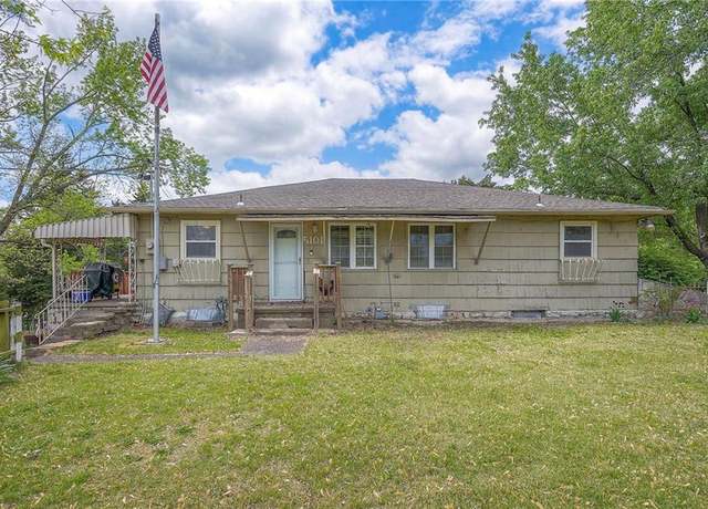 Property at 5101 Metropolitan Ave, Kansas City, KS 66106, 3 beds, 3 baths