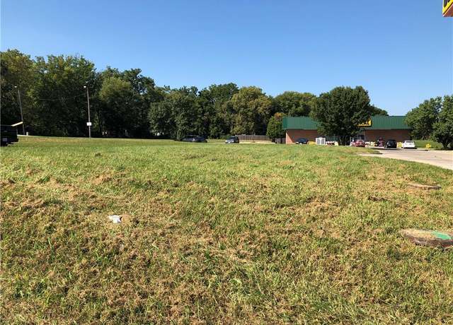Property at 222 N Madison St, Raymore, MO 64083