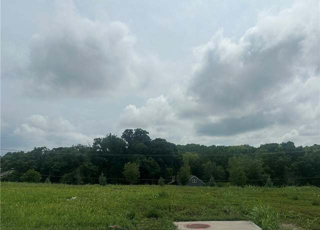 Property at 13855 NW 70th St, Parkville, MO 64152