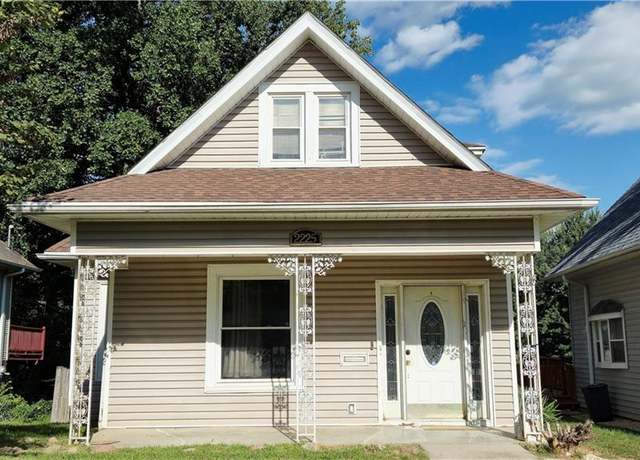 Property at 2225 N 2nd St, St Joseph, MO 64505, 2 beds, 2 baths