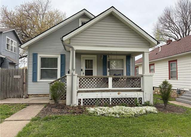 Property at 1450 Central St, Leavenworth, KS 66048, 2 beds, 1 bath