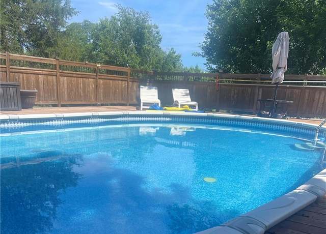 Property at 15410 NE 186th St, Holt, MO 64048, 4 beds, 2.5 baths
