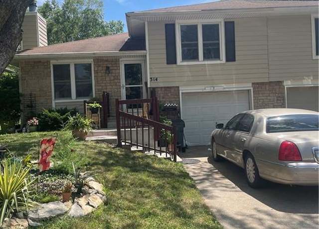 Property at 314 N Normandy St, Olathe, KS 66061, 3 beds, 2 baths