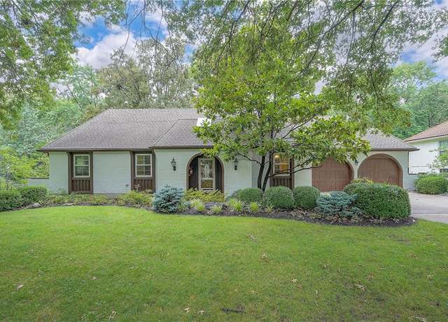 Property at 10508 Lee Blvd, Leawood, KS 66206, 4 beds, 3 baths