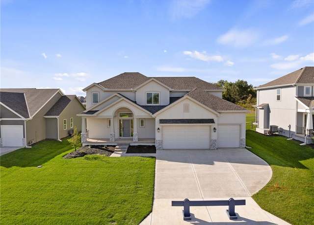 Property at 25009 W 89th Ter, Lenexa, KS 66227, 4 beds, 3.5 baths
