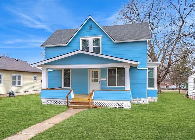 Property at 622 W Fourth St, Cameron, MO 64429, 3 beds, 1 bath