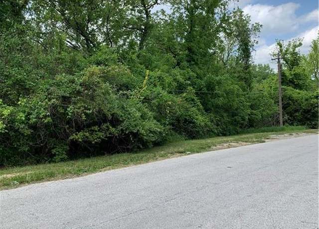 Property at 416 Sugar Creek Blvd, Sugar Creek, MO 64054