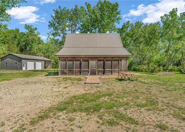 Property at 8674 Cozy Ln, Ozawkie, KS 66070, 2 beds, 2 baths