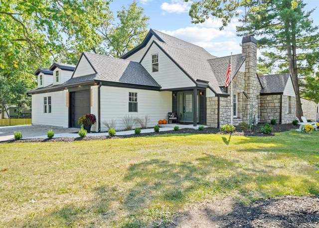 Property at 8301 Lee Blvd, Leawood, KS 66206, 5 beds, 3.5 baths