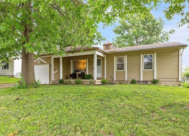 Property at 1305 Swope Dr, Independence, MO 64056, 4 beds, 2 baths