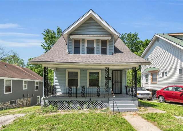 Property at 2722 Brighton Ave, Kansas City, MO 64128, 4 beds, 1.5 baths