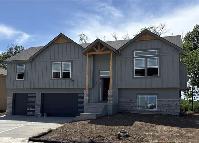 Property at 1308 N Holland Dr, Independence, MO 64056, 4 beds, 3 baths