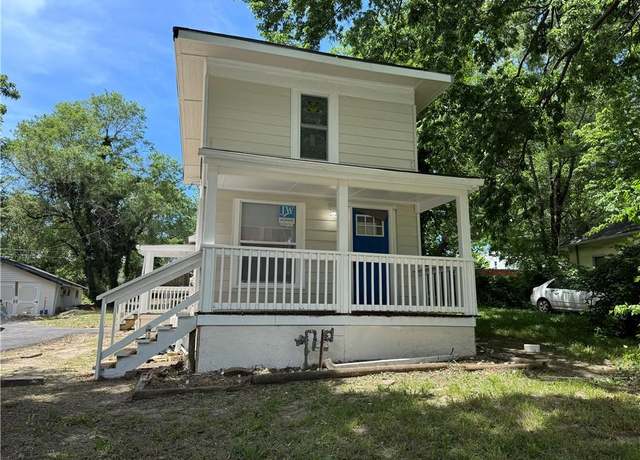 Property at 116 N Home St, Independence, MO 64053, 2 beds, 1.5 baths