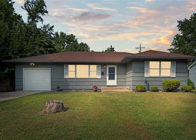 Property at 4504 E 112th Street St, Kansas City, MO 64137, 3 beds, 1 bath