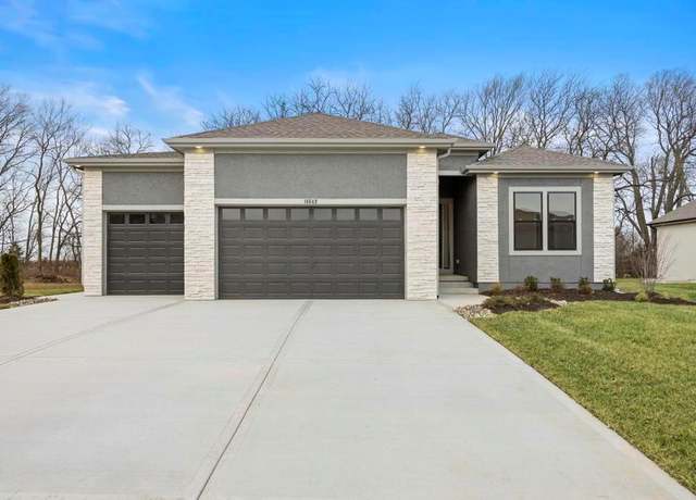 Property at 16690 NW 124 St, Platte City, MO 64079, 4 beds, 3 baths