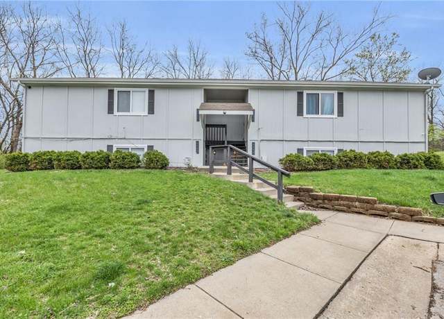 Property at 4709-4723 Switzer St, Merriam, KS 66203, 16 beds, 8 baths