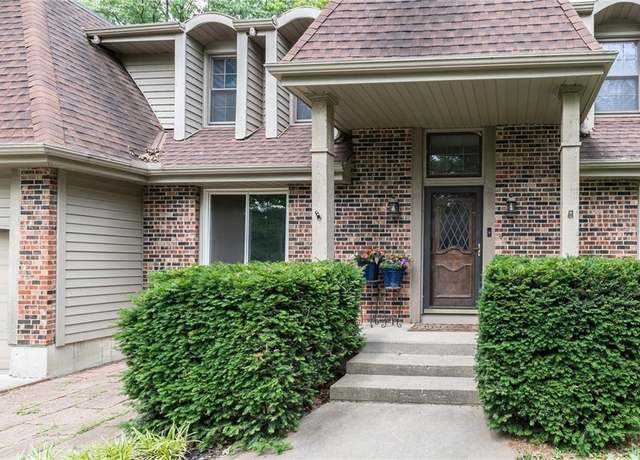 Property at 10246 Russell St, Overland Park, KS 66212, 5 beds, 3.5 baths