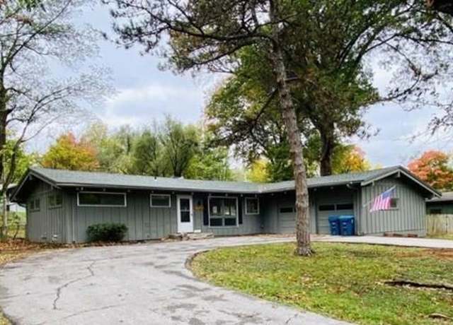 Property at 7908 Nall Ave, Prairie Village, KS 66208, 3 beds, 1.5 baths