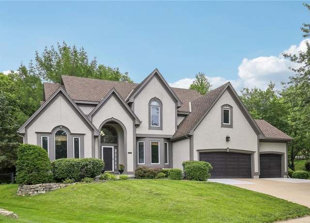 Property at 12909 Maple St, Overland Park, KS 66209, 5 beds, 6 baths