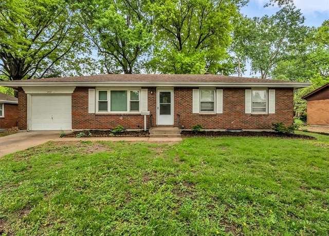 Property at 3717 S Hocker St, Independence, MO 64055, 3 beds, 2 baths