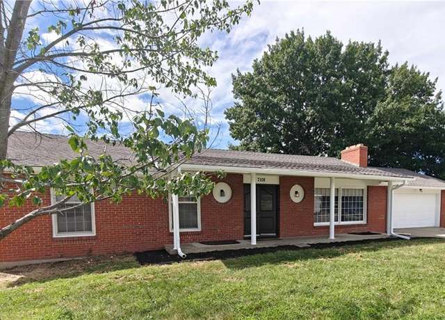 Property at 7108 N Broadway St, Gladstone, MO 64118, 4 beds, 3 baths