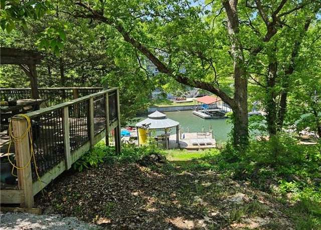 Property at 239 E Sugar Lake Dr, Mound City, KS 66056