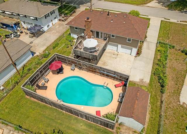 Property at 17907 Redwood Dr, Independence, MO 64056, 3 beds, 2 baths